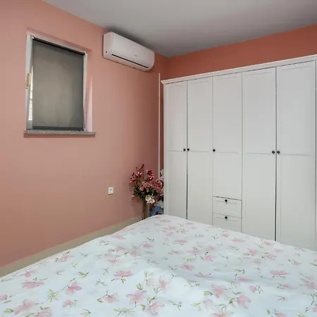 Nice In With Kitchen Апартаменты *